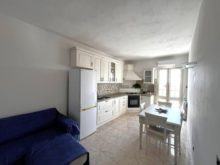 Il Posto Giusto Apartment La Maddalena  Exterior photo